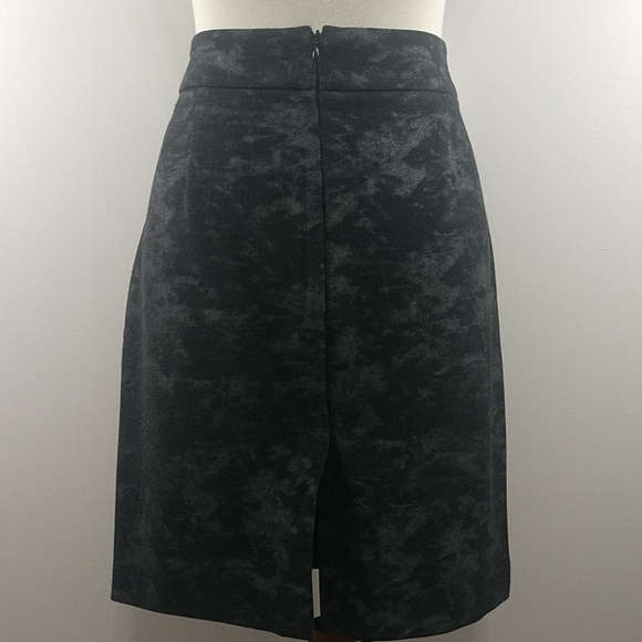 Skirt: Calvin Klein Marbled Pencil Skirt - Picture 4 of 4